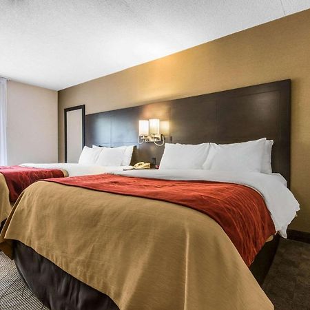 Comfort Inn Оуен Саунд Екстериор снимка