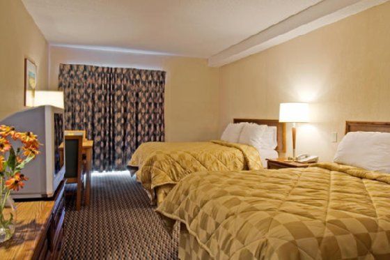 Comfort Inn Оуен Саунд Стая снимка