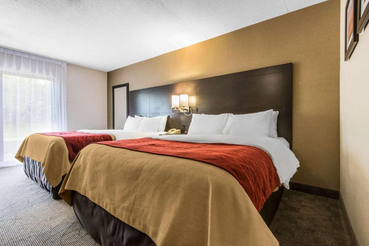 Comfort Inn Оуен Саунд Екстериор снимка